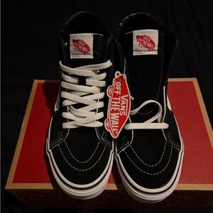 Vans Classic Black and White High-Tops